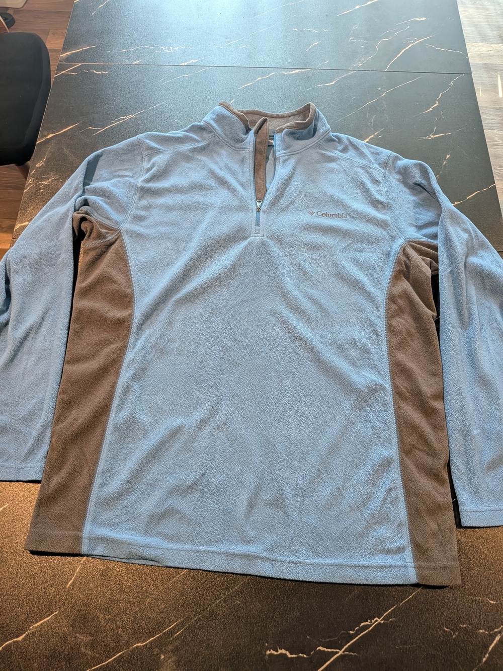 Columbia Men’s Light Blue Half-Zip Fleece Pullover